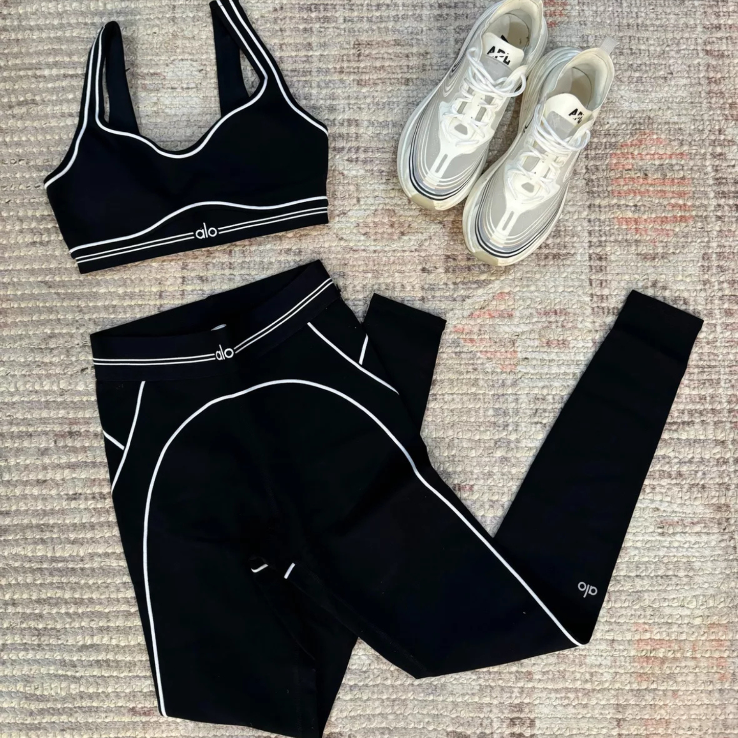 YG Bra + Leggings Set